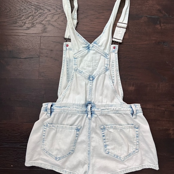 Lightwash Denim Overalls - Picture 3 of 4